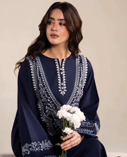 Awari Embroided 2pc