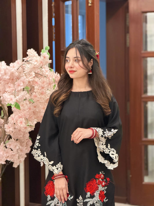 Afeera Embroidered 2Pc