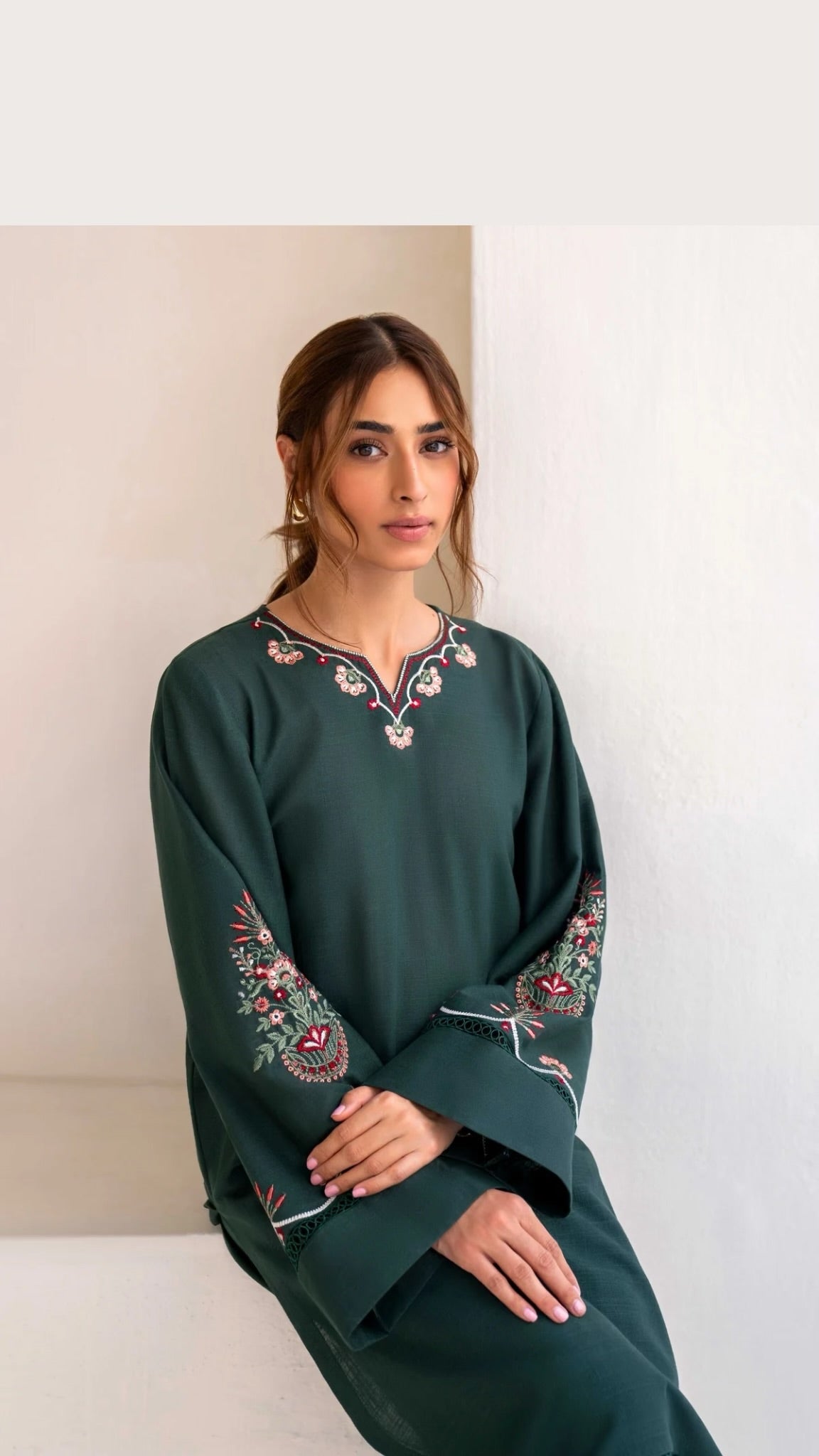 Mongia Green Embroidered 2-Piece Stitched Suit for Women | Luxurious linen SummerFabric