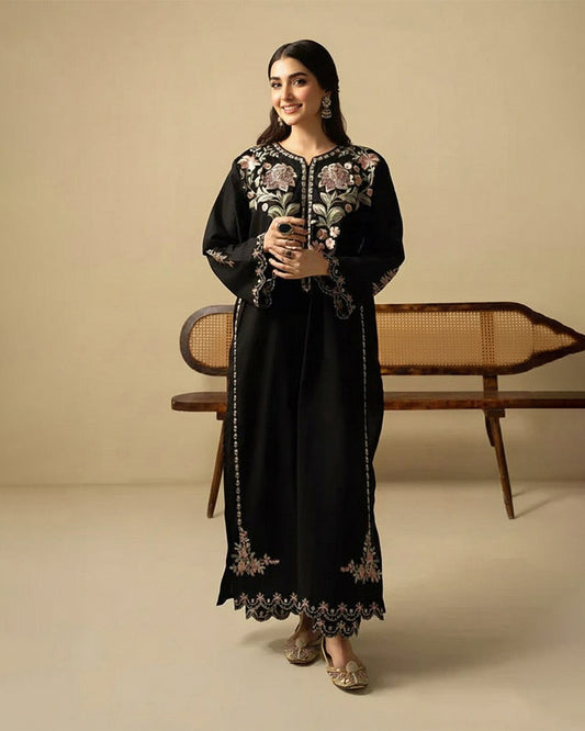 Liyaana Embroided 2pc