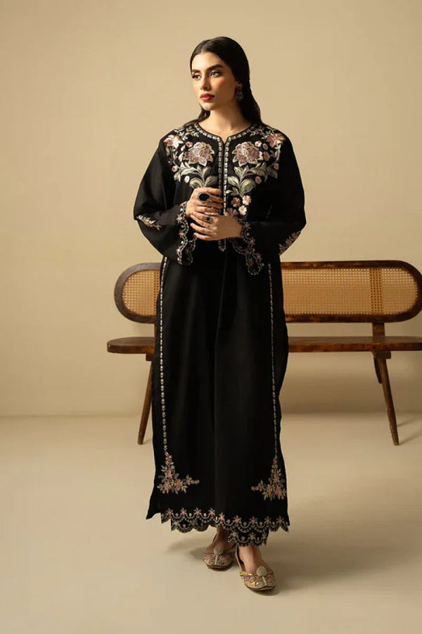 Liyaana Embroided 2pc