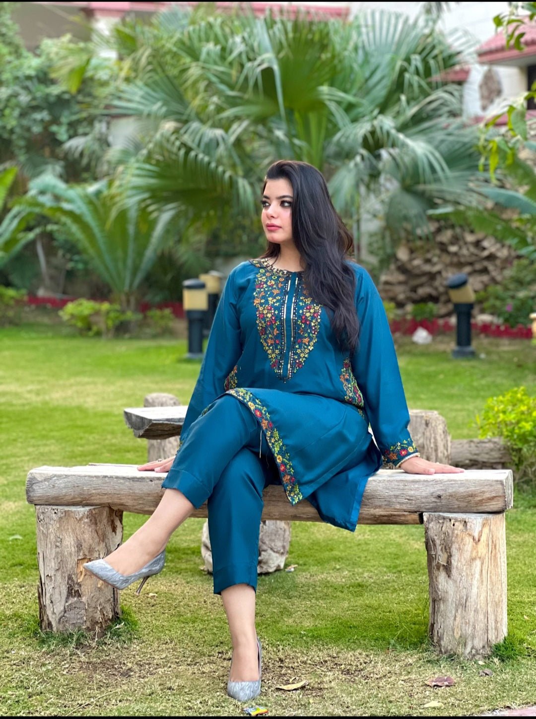 BIYA Embroided 2pc - Sajfi Closet