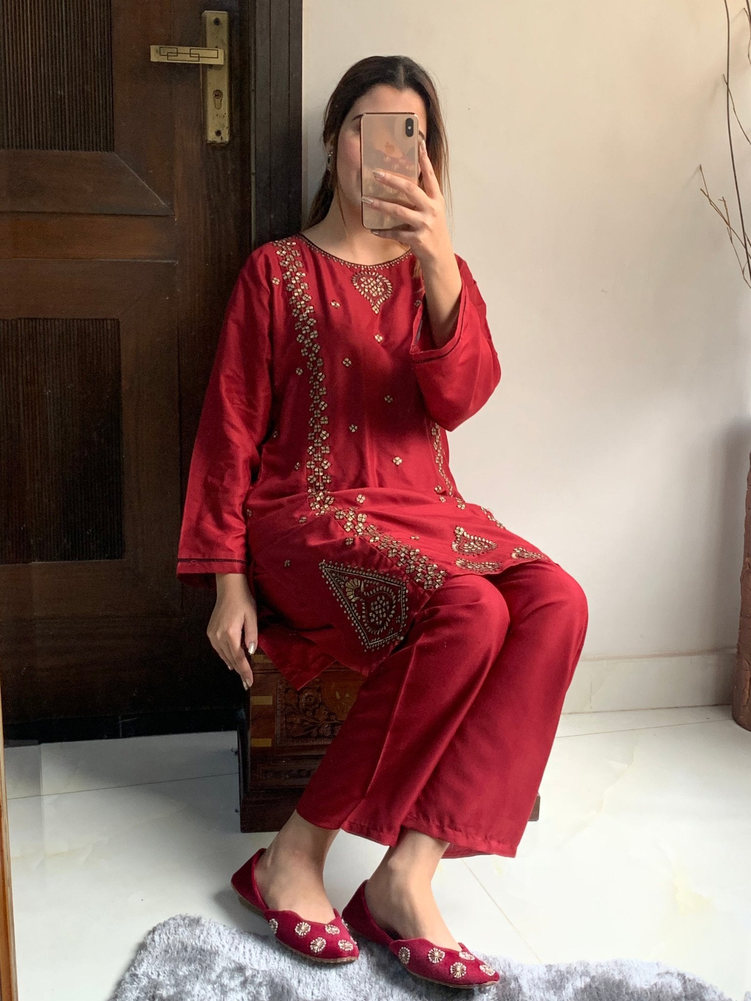 Chanda Sitara Embroided - Sajfi Closet