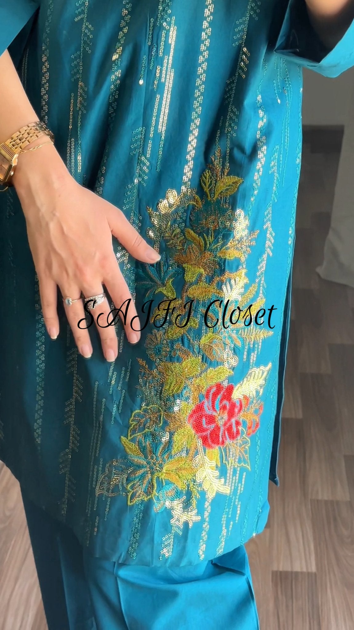 Phool Embroided 2pc - Sajfi Closet