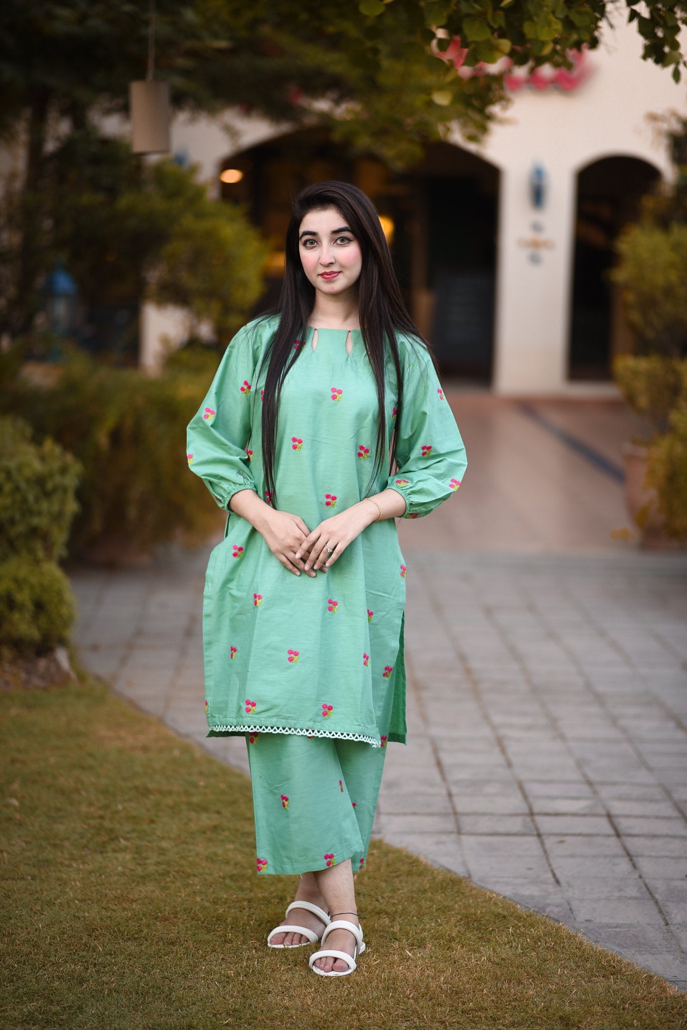 Pista Embroided 2pc - Sajfi Closet