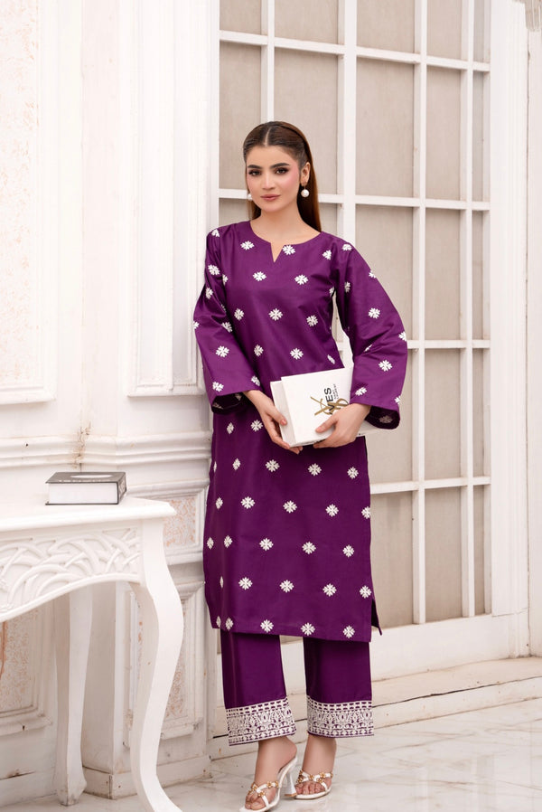 Nadia Embroidered 2Pc