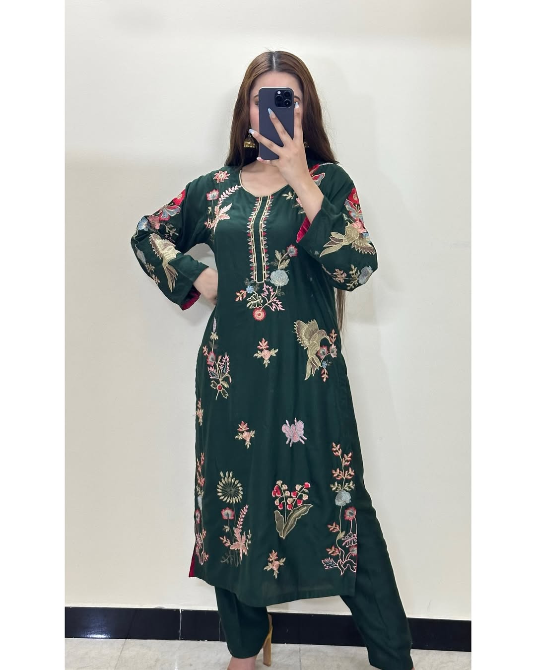 Vintage Green Embroidered 2-Piece | Eid Collection